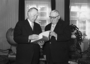Konrad Adenauer og Ludwig Erhard i 1956.